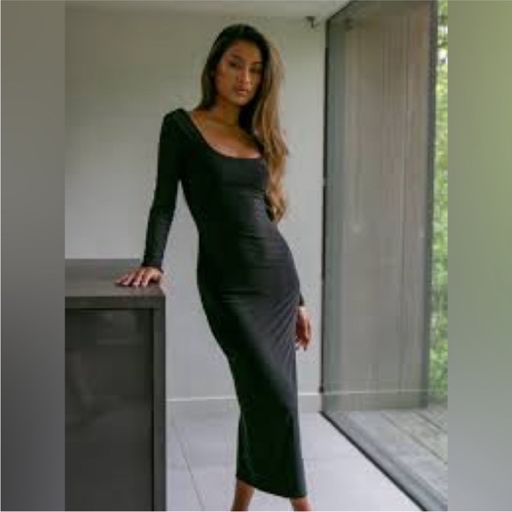 AYM Paxton dress with long sleeves